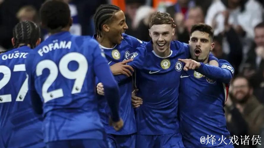 英超-古斯托助攻+进球帕尔默建功 切尔西2-0击败埃弗顿